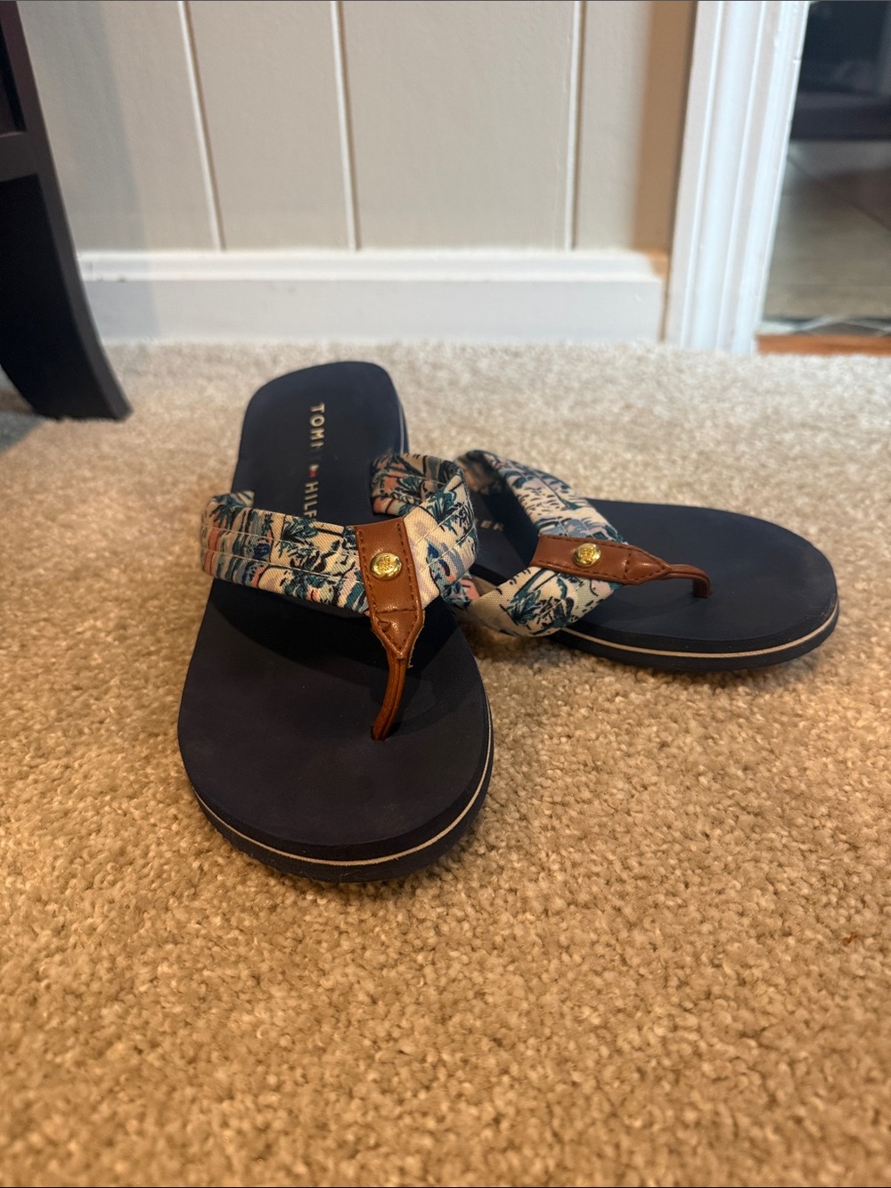 Tommy Hilfiger Navy Flip Flops with Floral Straps- Size 7